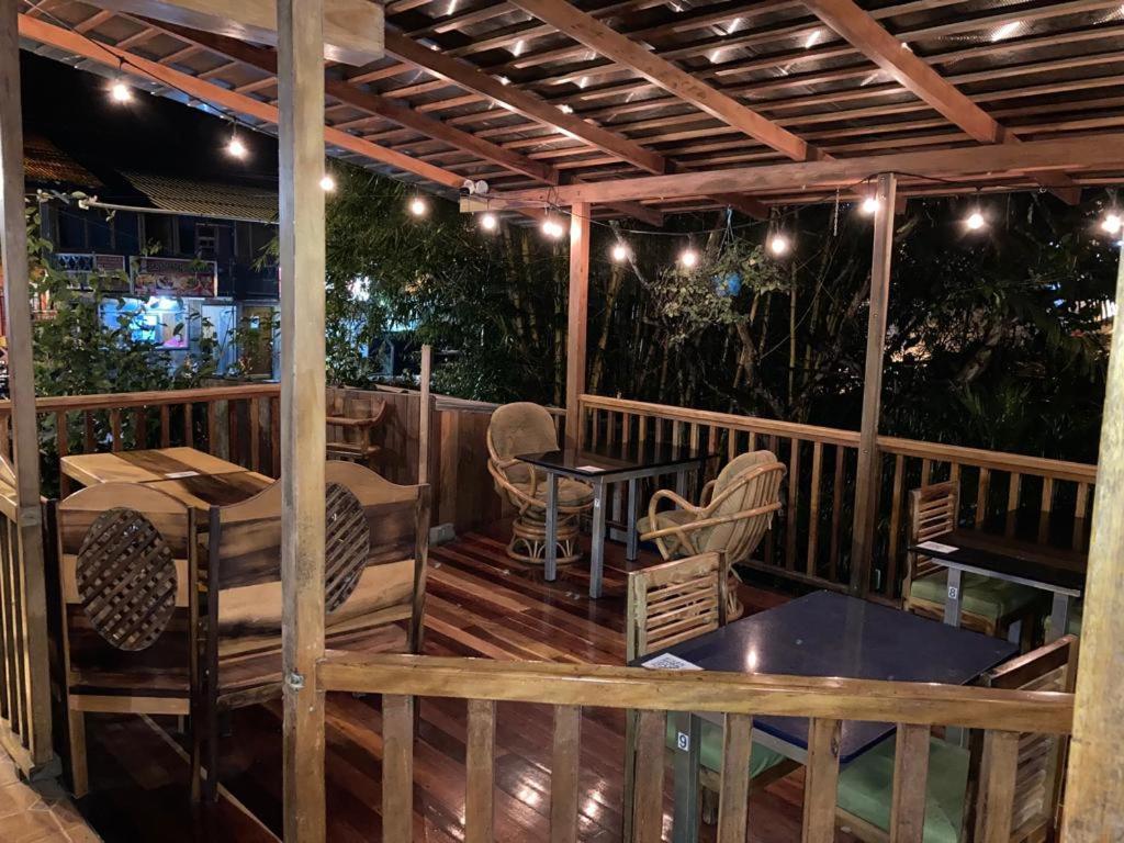 Hostal Zafiro מינדו מראה חיצוני תמונה