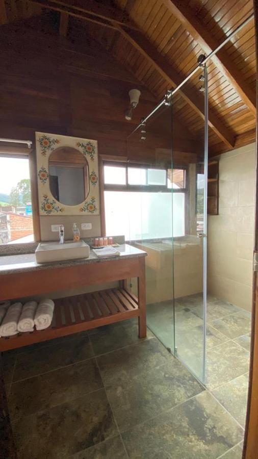 Hostal Zafiro מינדו מראה חיצוני תמונה