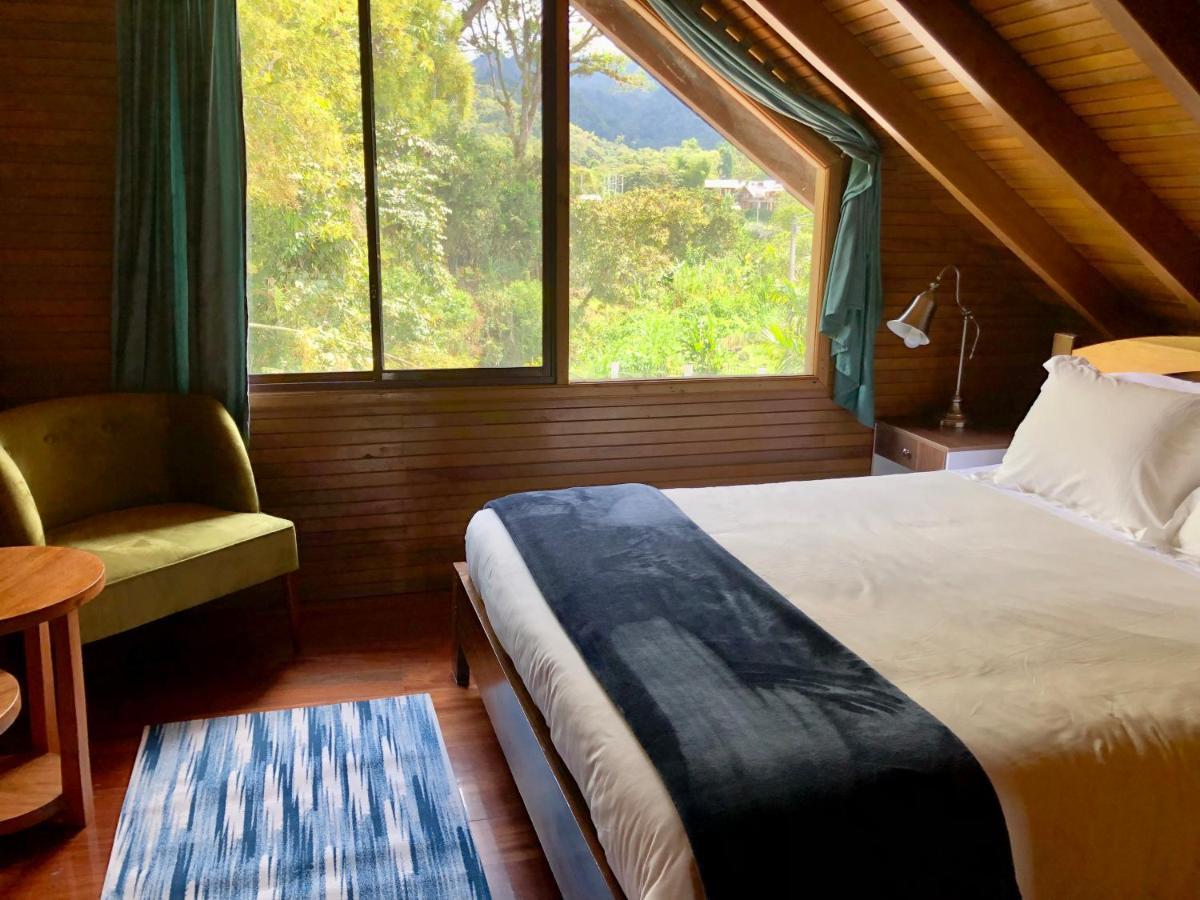Hostal Zafiro מינדו מראה חיצוני תמונה
